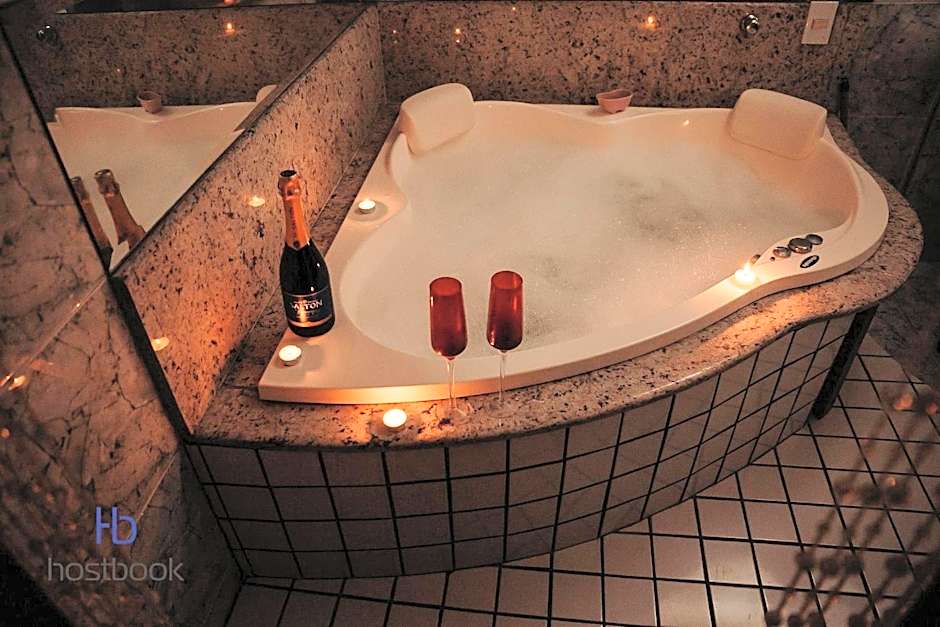 Casarão do Bosque a 200 m da praia | ROUR218