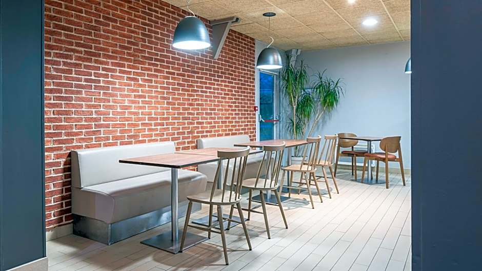 Campanile NATURE - Aix Les Bains