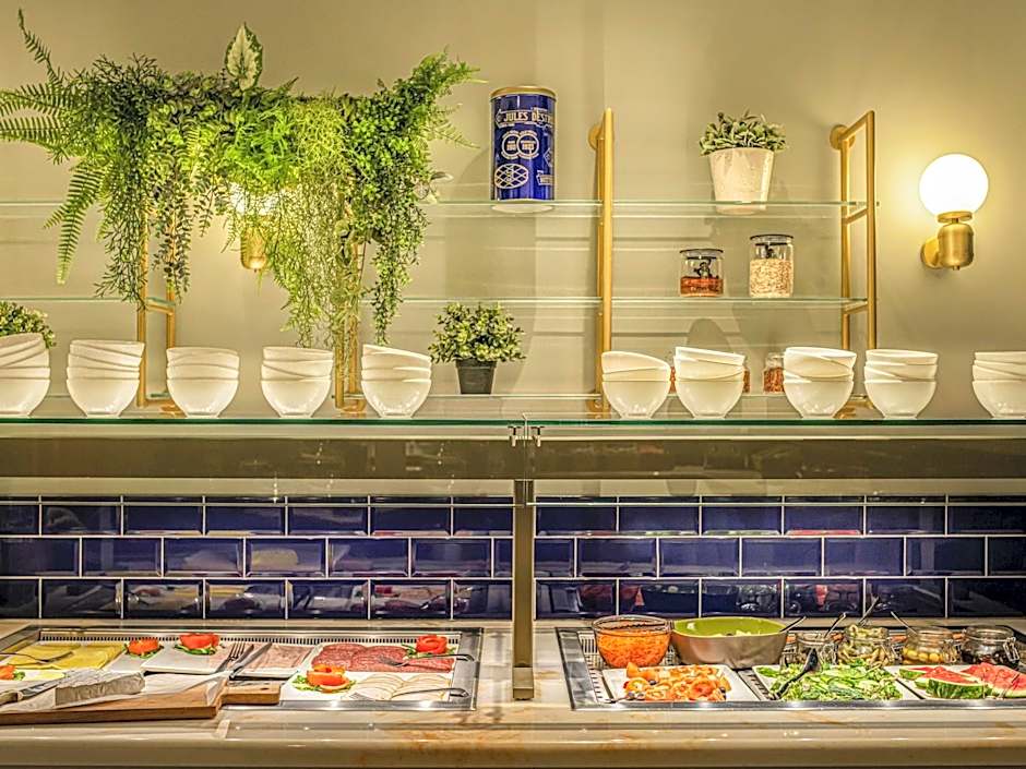 Maek Hotel Antwerp Central - Handwritten Collection