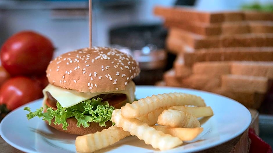 Opey De Place Pattaya