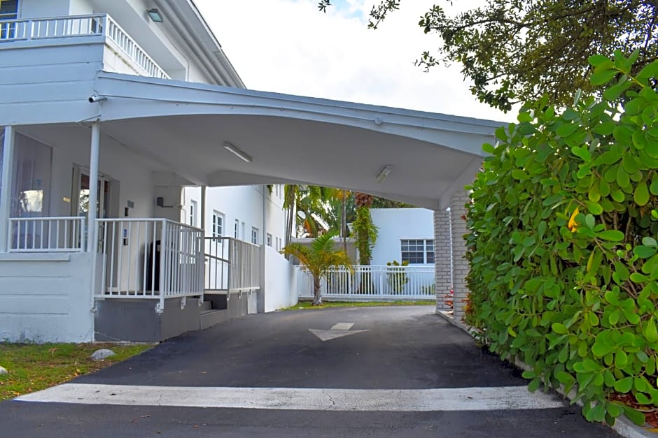 Travelodge by Wyndham Miami Biscayne Bay