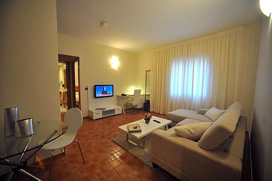 Casablanca Suites & Spa