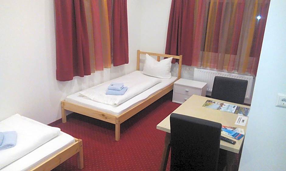 Gasthof zum Nibelungenbauer