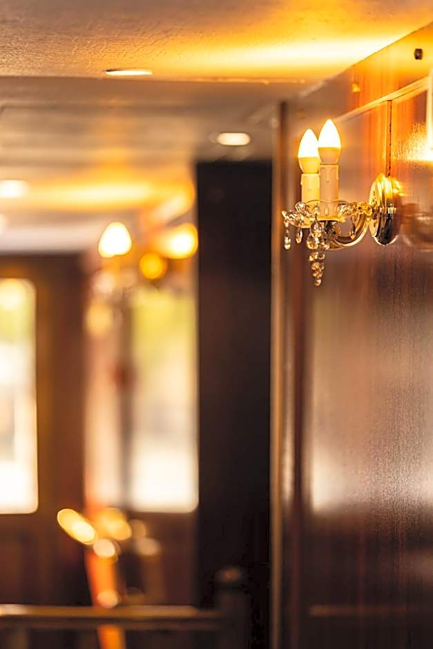 Fortuna Boat Hotel