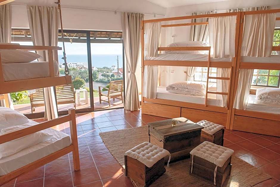 Surf Vilas by Laneez Ericeira