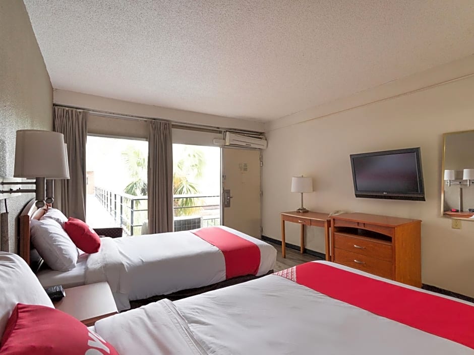 OYO Hotel Sumter SC Downtown