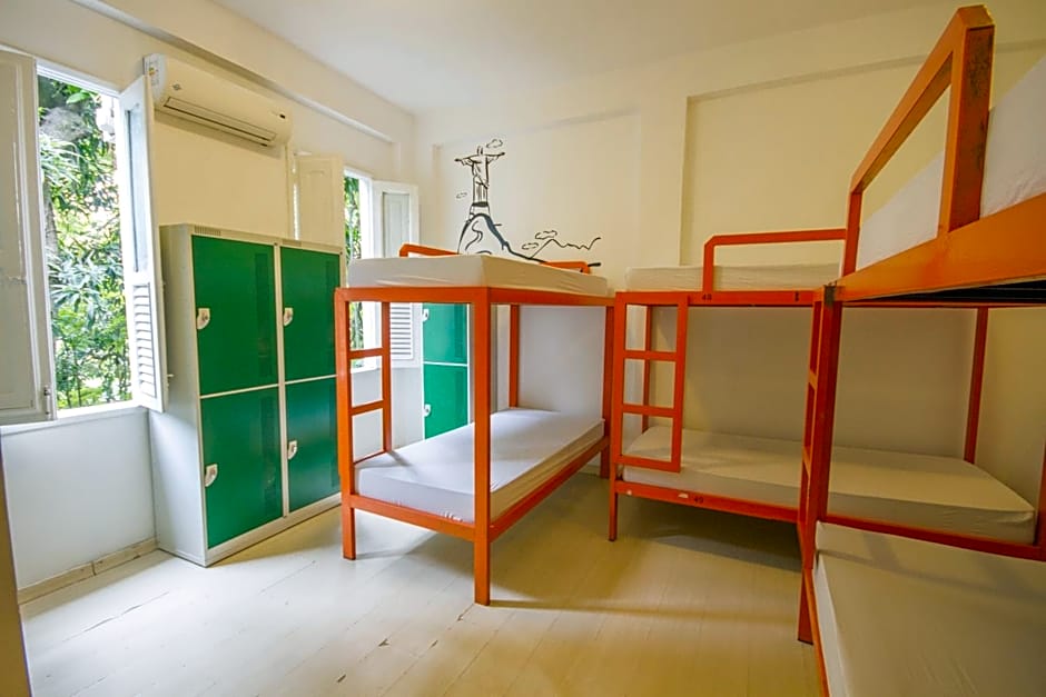 Rio Forest Hostel