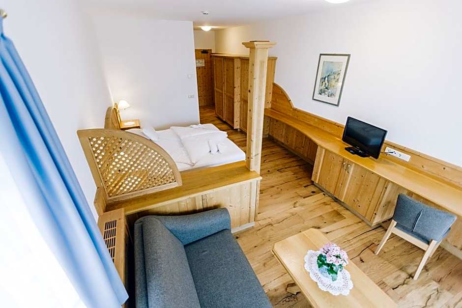 Hotel Tenz