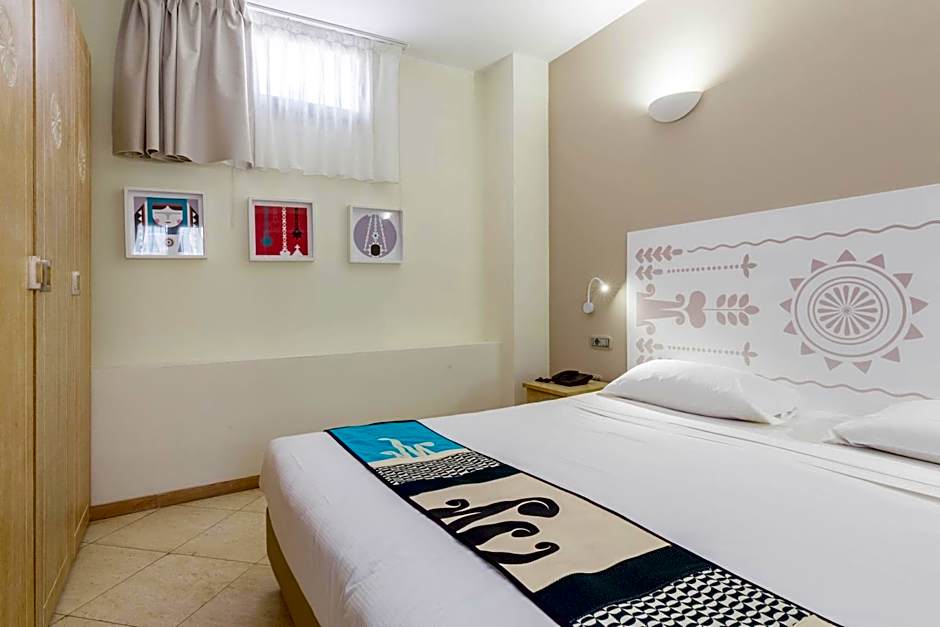 1 Double Bed or 2 Beds — 8 fotoğraftan 1. fotoğraf