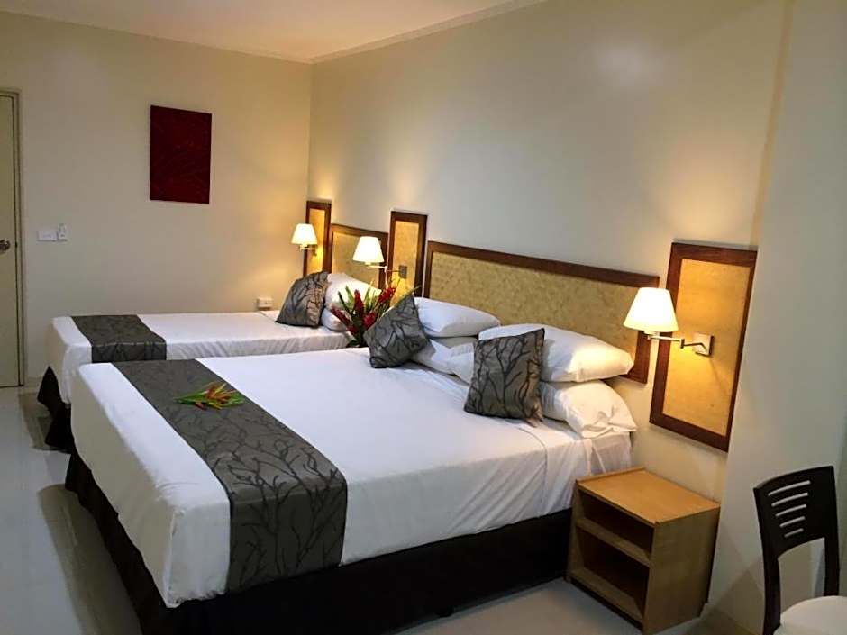 Victoria Palms Hotel