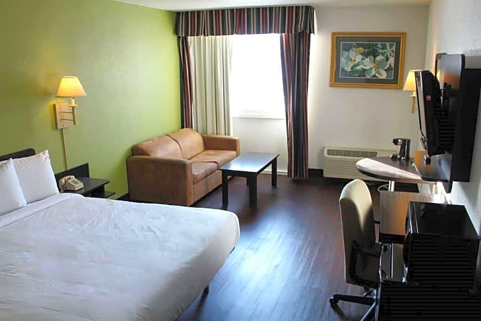 Travelodge by Wyndham Zanesville