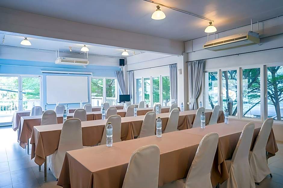 Talay Hotel & Villa
