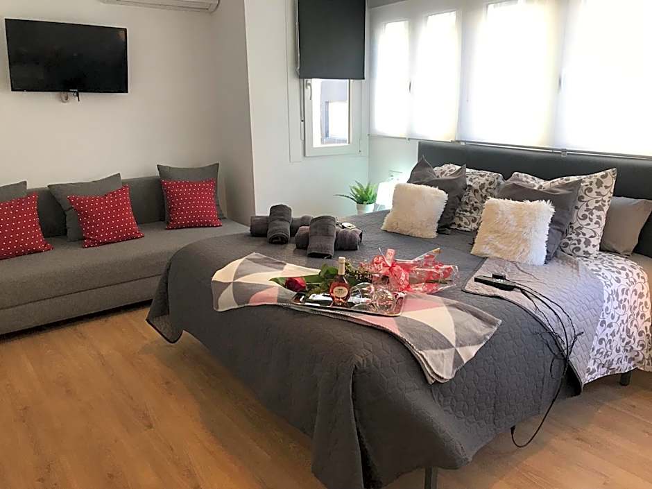 Photo 1 of 7 of Double Room