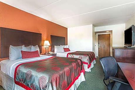 2 Double Beds Smoking