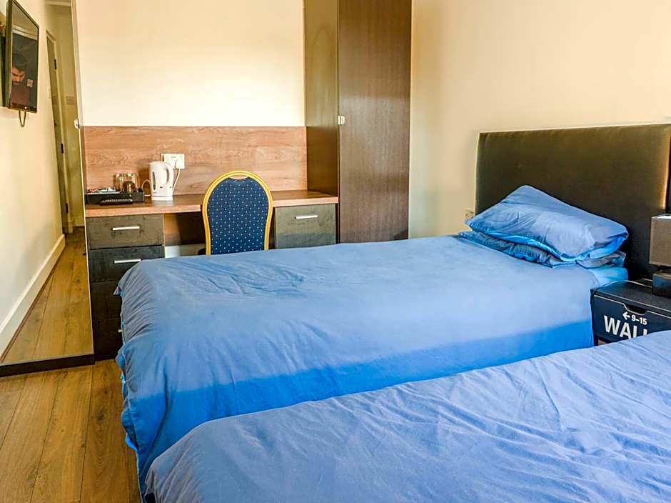 La Tavola Calda Hotel