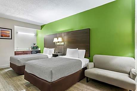 Double Room with Two Double Beds - Accessible/Non-Smoking