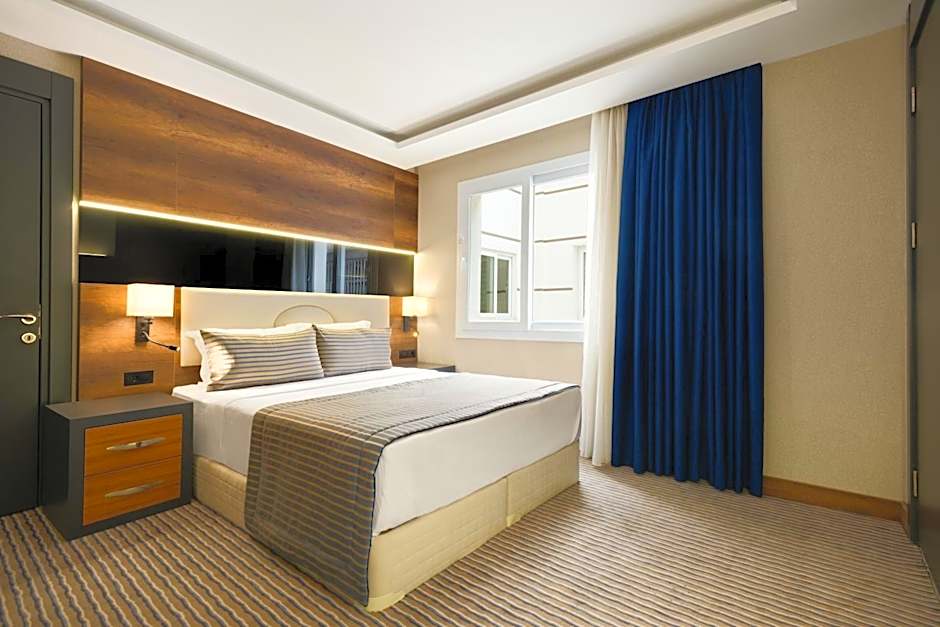 Photo 1 sur 14 de 1 King Bed, Smoking