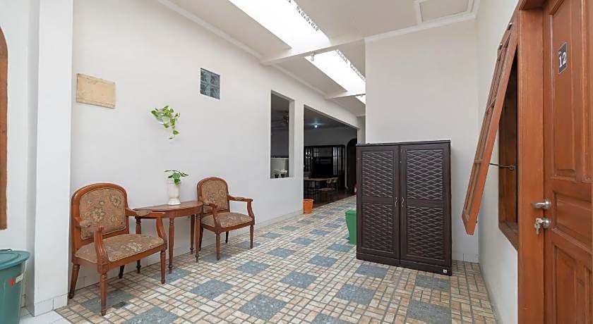 KoolKost Syariah @ Cempaka Putih