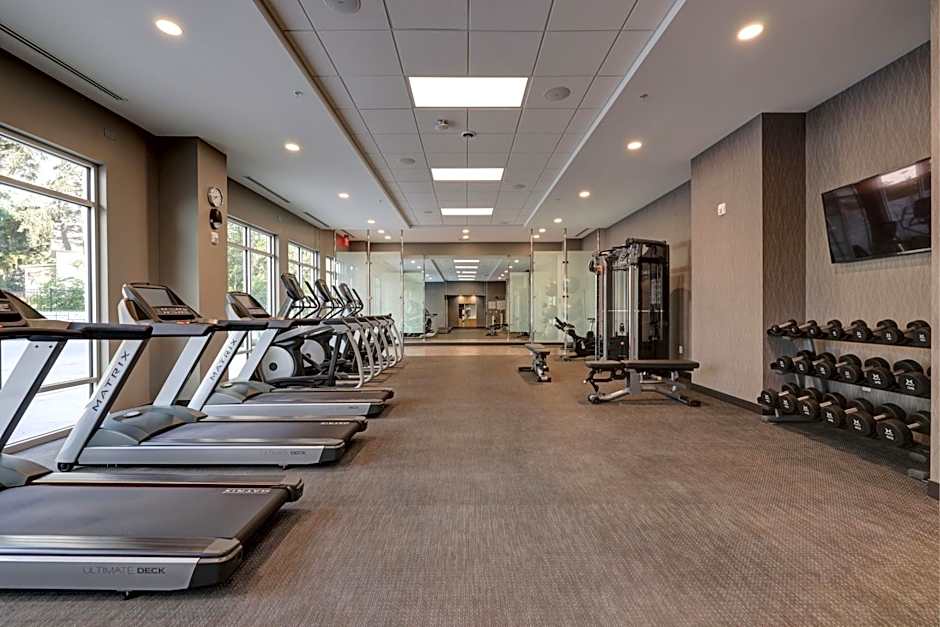 Courtyard by Marriott Iowa City University Heights