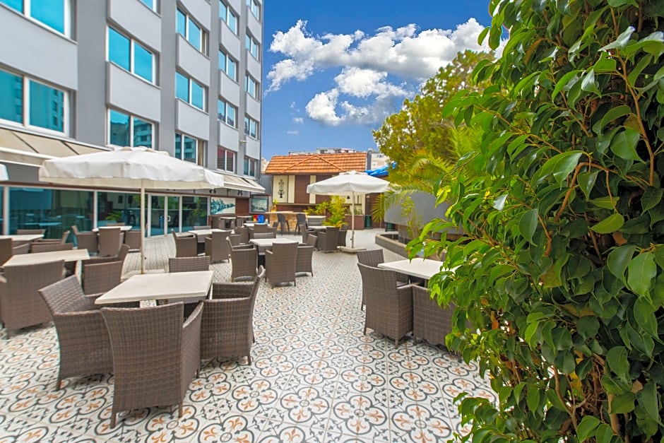 Jura Hotels Mavi Surmeli