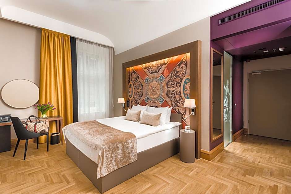 Hotel Moments Budapest