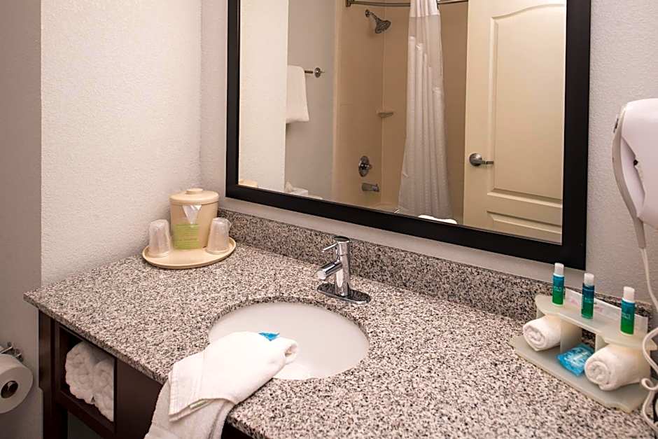 Holiday Inn Express & Suites Alamogordo Highway 54/70 By IHG