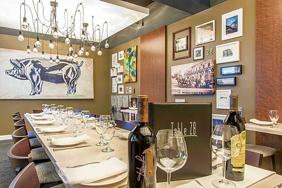 The Burgundy Hotel, Tapestry Collection by Hilton