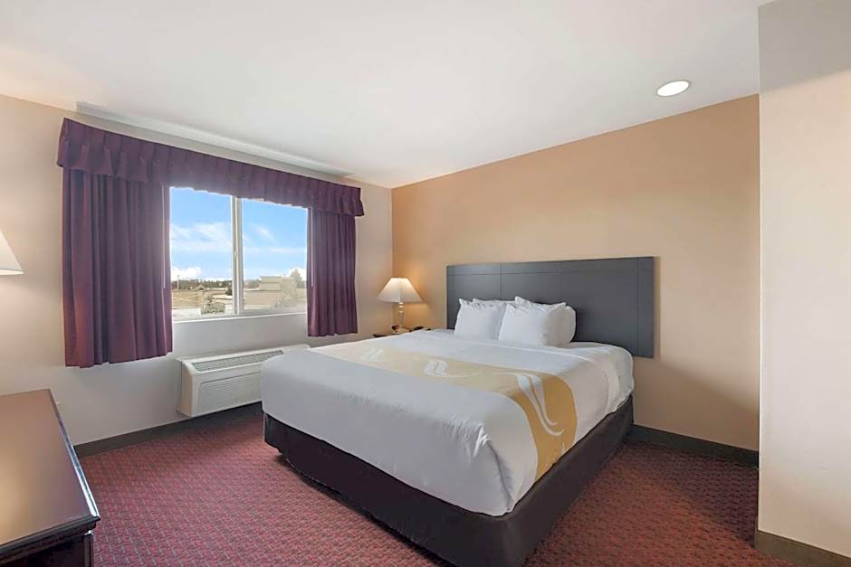 Quality Inn Grand Suites Bellingham