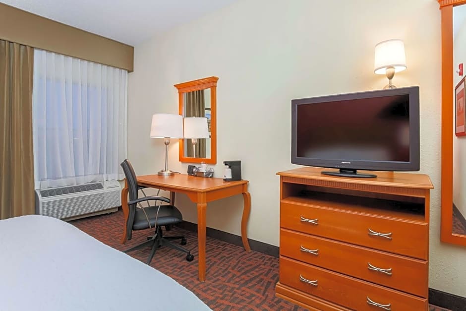 Hampton Inn Dayton Fairborn Wright Patterson AFB