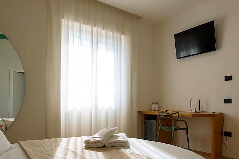 Plana Hotel