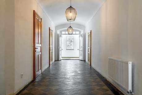 Stará Škola Hedeč