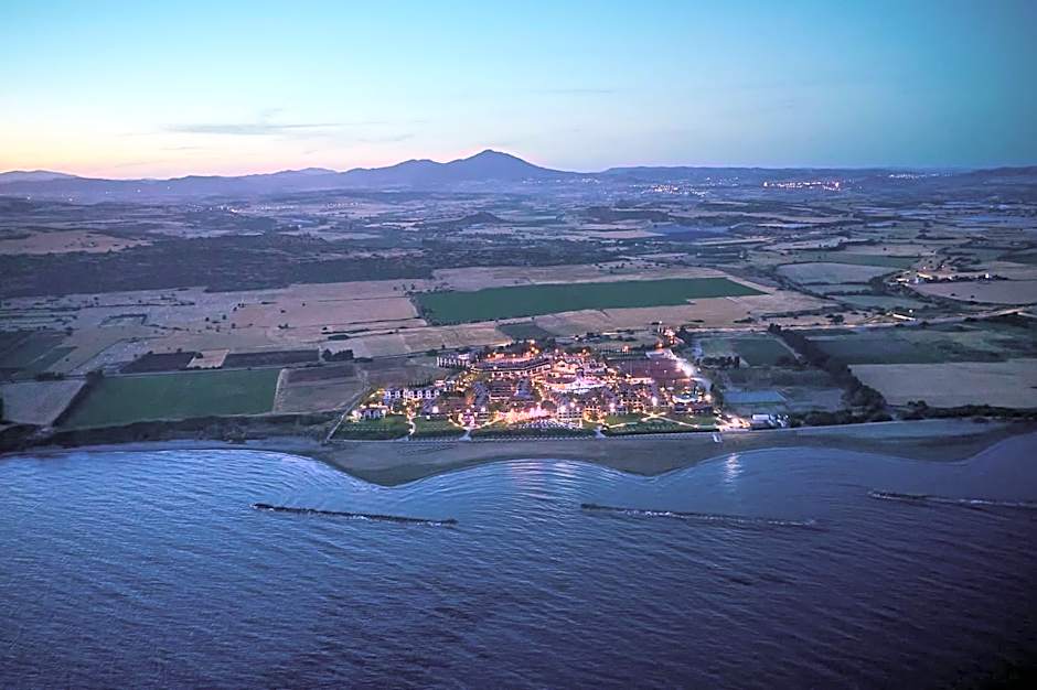 ROBINSON Cyprus