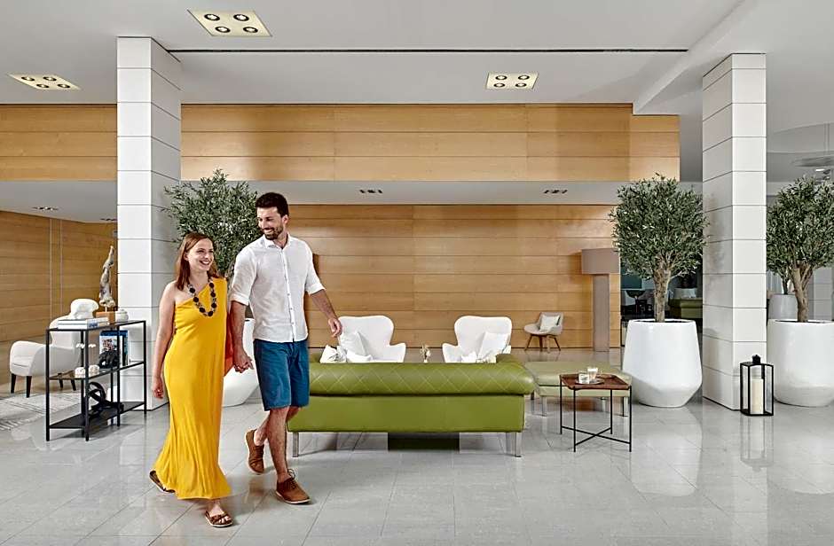 Bluesun Hotel Elaphusa