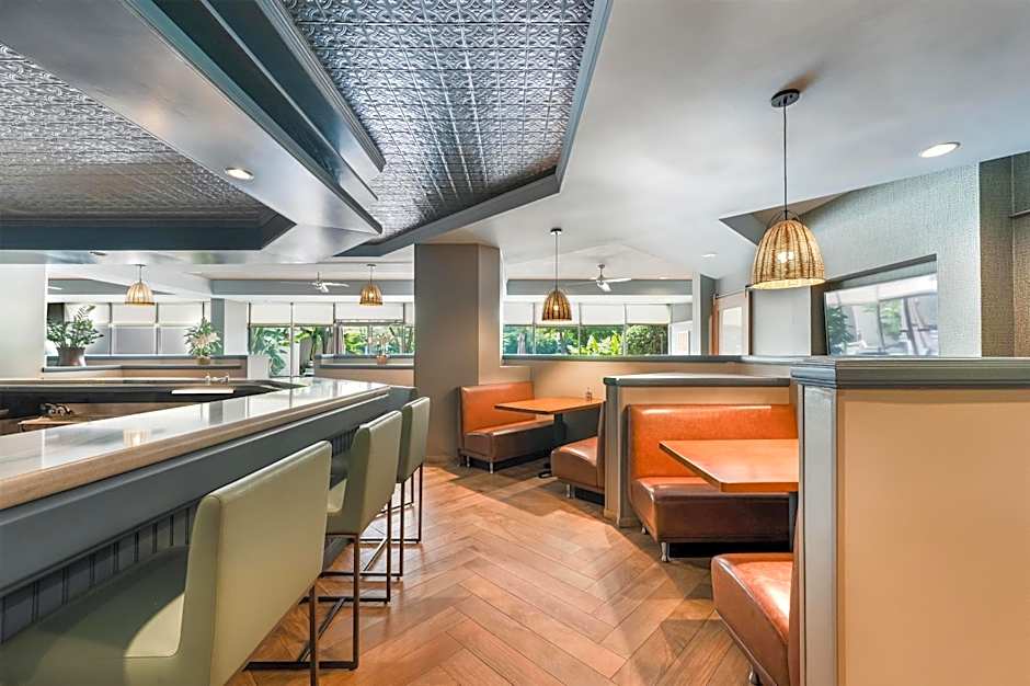 DoubleTree Suites By Hilton Raleigh-Durham
