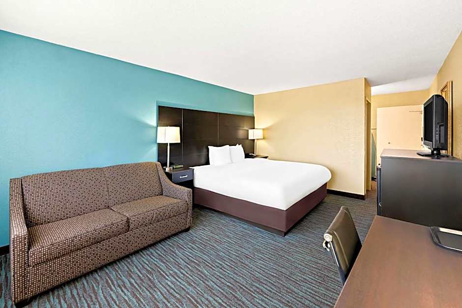 Quality Inn Dayton Airport