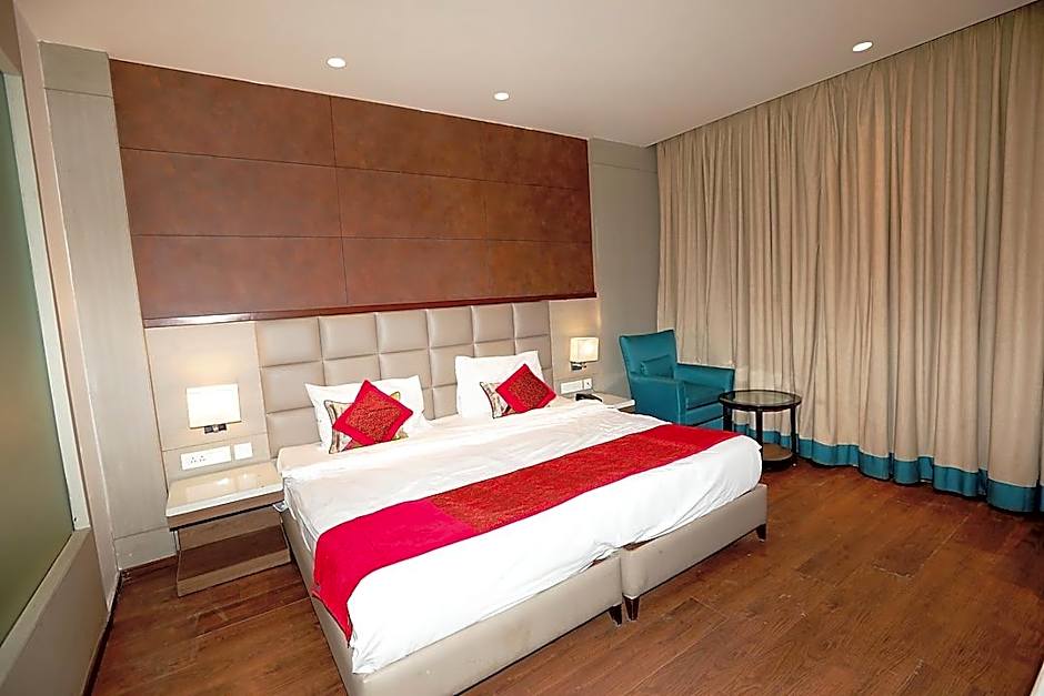 Lemonwood Suites By F9 Hotels