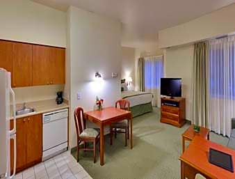 Hawthorn Extended Stay by Wyndham Naples
