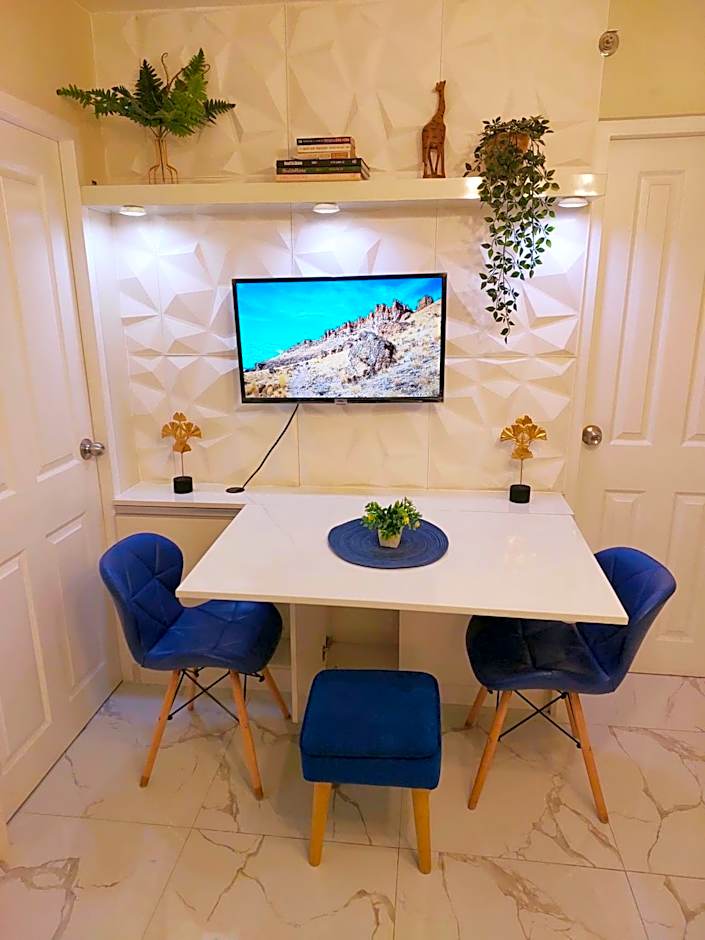 Ann's Condo "2bedroom"