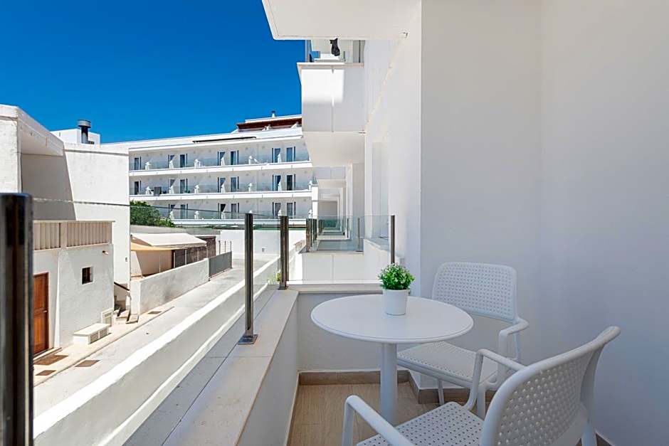Welikehotel Triton Beach