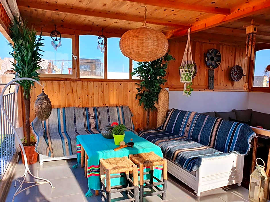Art Riad Au Bord De La Mer