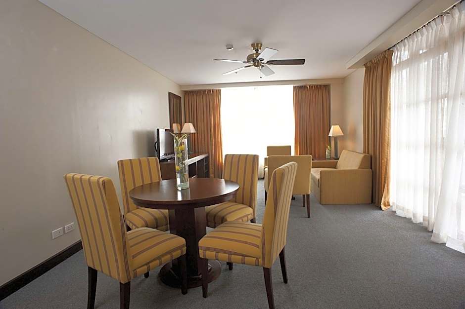 The Forest Lodge at Camp John Hay