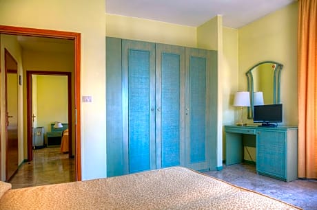 Single Room with Balcony