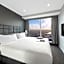 Meriton Suites World Tower, Sydney