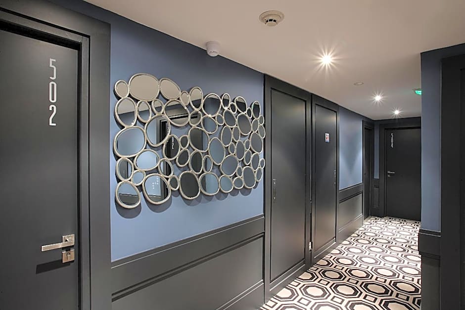 Hotel le Cinq Hyper - Centre