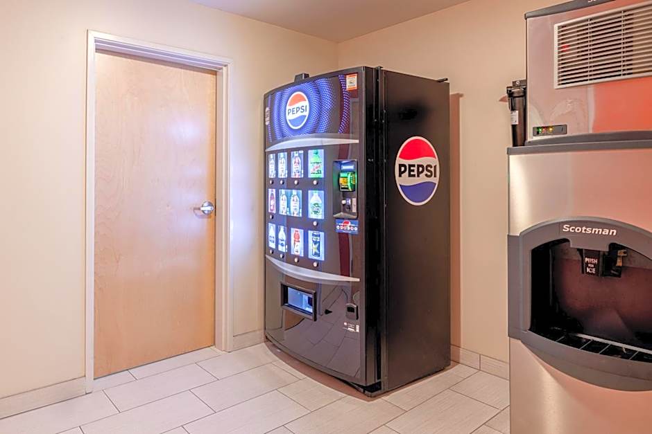 Inn At Moss Landing Point