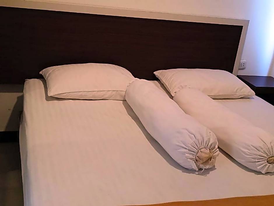 Fidelia Homestay Palu Mitra RedDoorz