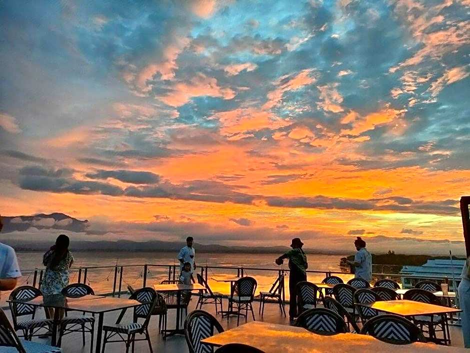 M2 Hotel Waterside