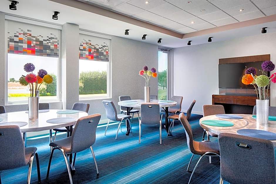 Aloft Plano