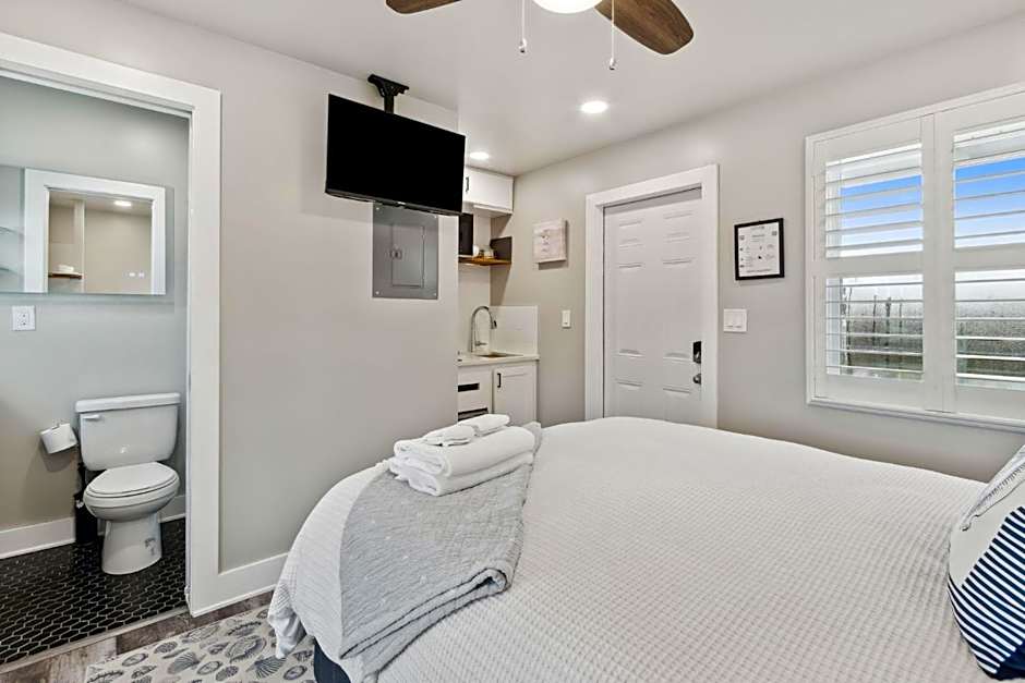 Beach 5 Villas on Amelia Island steps to the Ocean