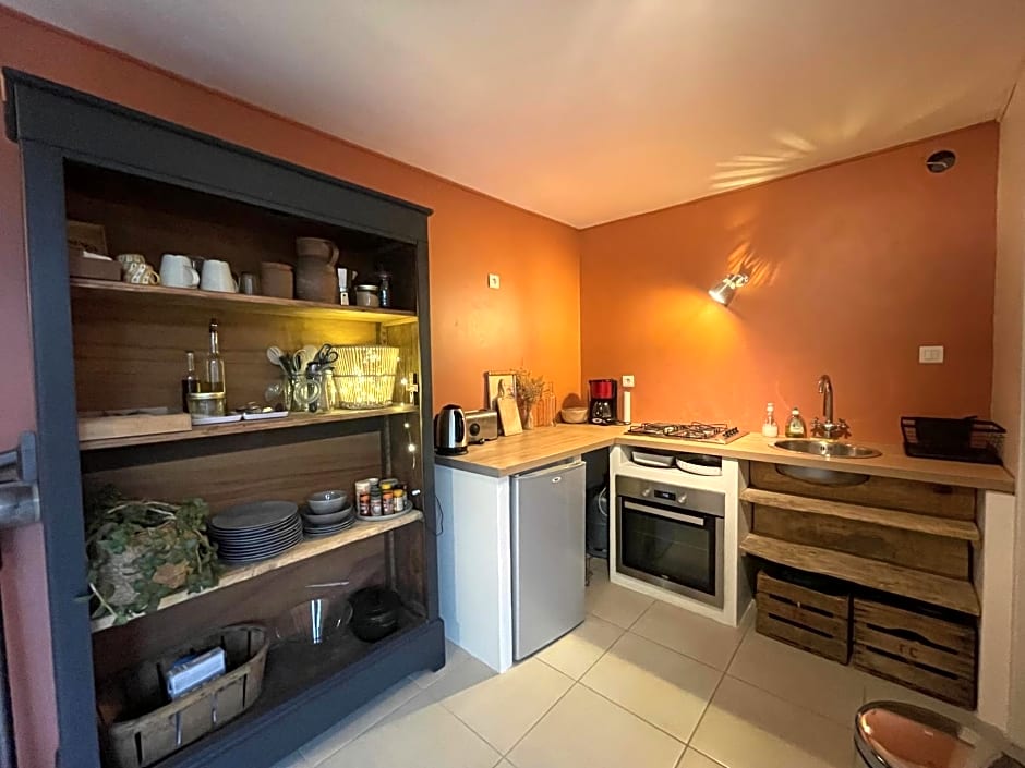 Ferme St Pierre gîte, pisc, repas, 2-3 personnes